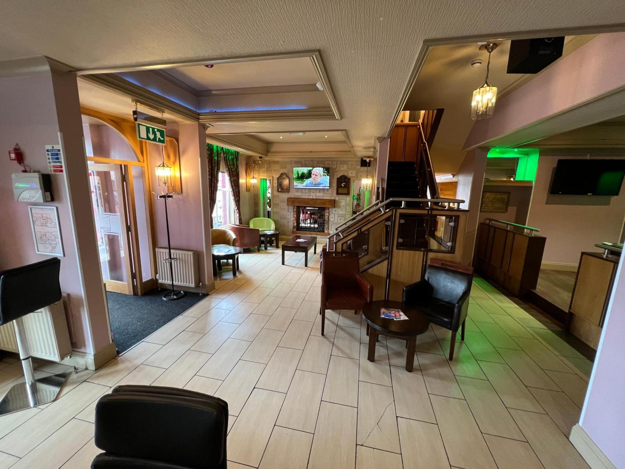 Southport Metro Hotel Ngoại thất bức ảnh